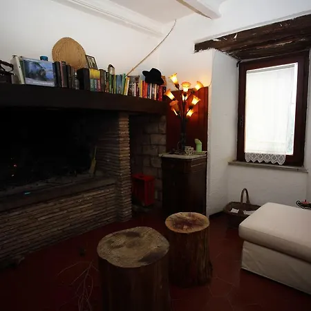 Casale Al Canneto * Baschi