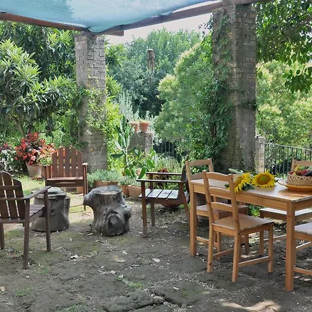 Lägenhet Casale Al Canneto Baschi